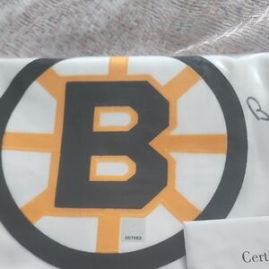 Autographed Boston Bruins Bobby Orr Jersey